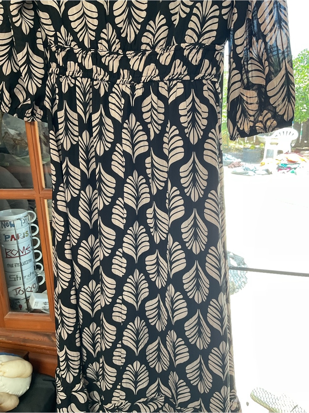 Luxology Black and Cream Leaf-Print Women’s Dress